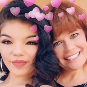 Meet your Posher, Deborah